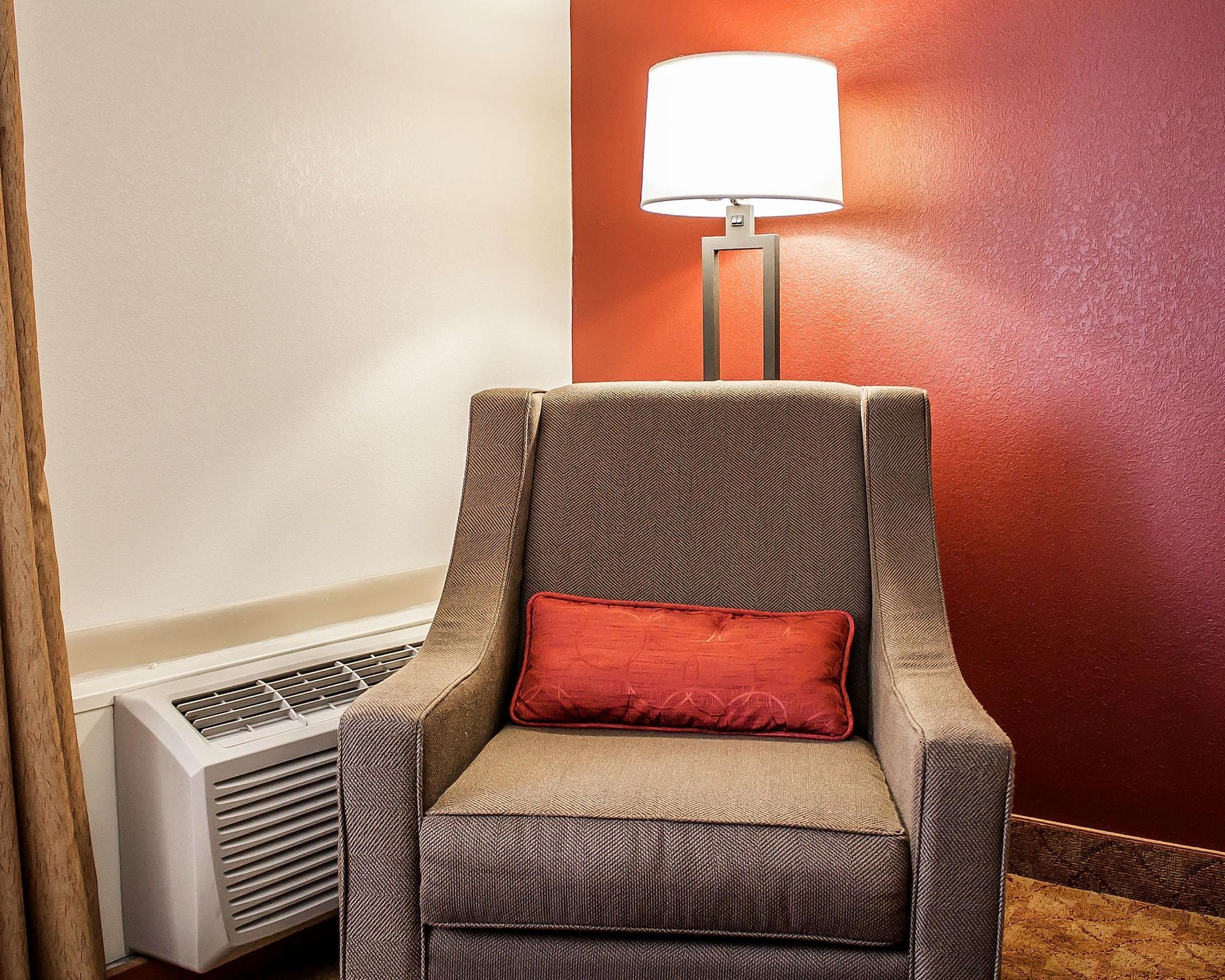Quality Inn Лима Екстериор снимка