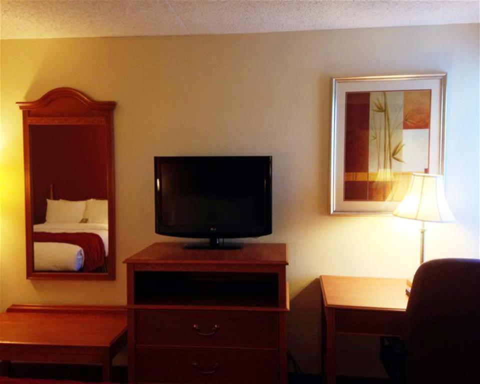 Quality Inn Лима Екстериор снимка