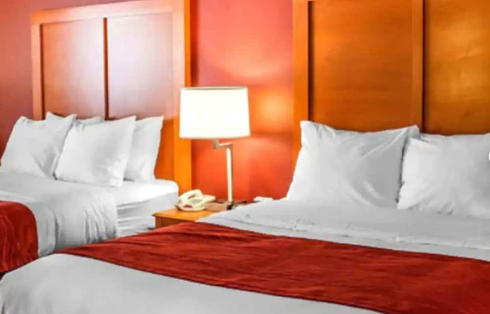 Quality Inn Лима Екстериор снимка